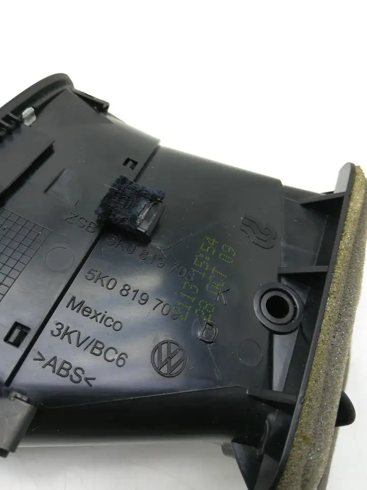 Volkswagen Golf VI (2009 - 2013) 5K0819703 Боковой воздушный дефлектор — фото 4