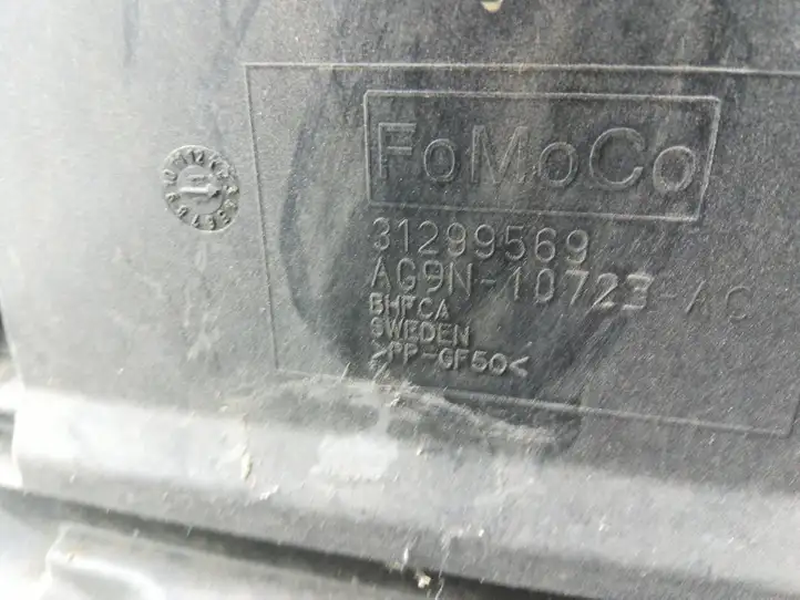 Volvo S60 (2010 - 2013) 31299569 Площадка аккумулятора — фото 6