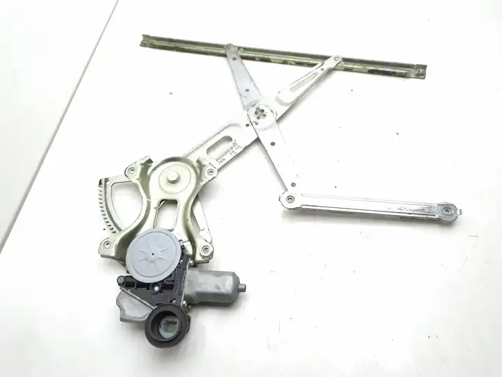 Lexus IS 220D-250-350 (2005 - 2010) 8572053050 Электростеклоподъемник передний (комплект) — фото 2