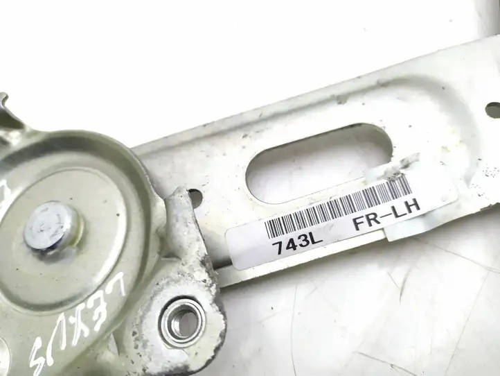 Lexus IS 220D-250-350 (2005 - 2010) 8572053050 Электростеклоподъемник передний (комплект) — фото 3