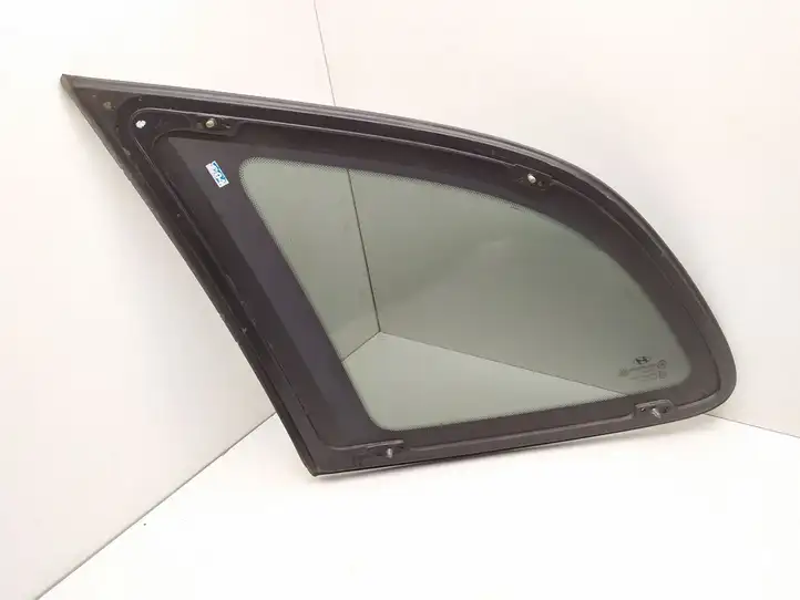 Hyundai Santa Fe (2005 - 2009) 878202B000 Заднее боковое стекло — фото 3