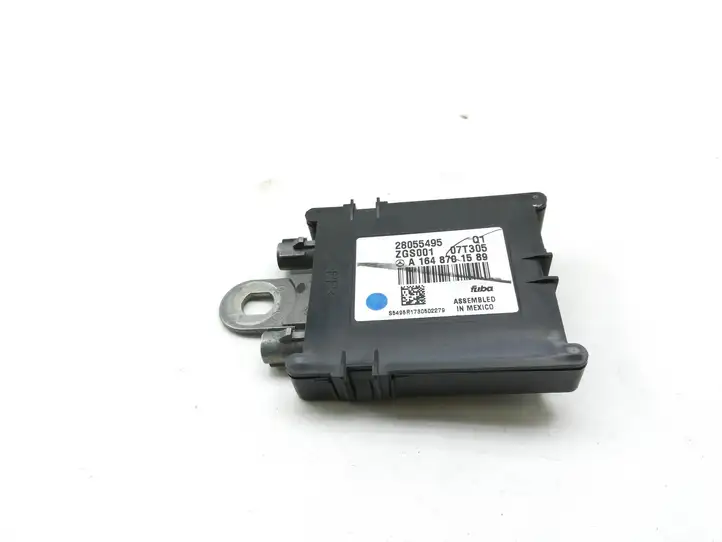 Mercedes-Benz ML W164 (2005 - 2011) A1648701589 Усилитель антенны — фото 1