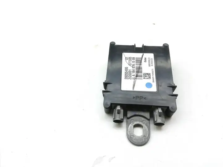 Mercedes-Benz ML W164 (2005 - 2011) A1648701589 Усилитель антенны — фото 4