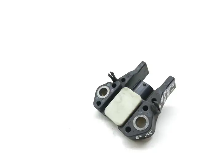 Lexus IS 220D-250-350 (2005 - 2010) 8917353040 Датчик удара SRS — фото 3