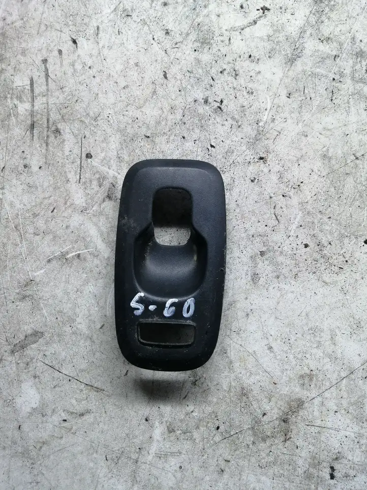 Volvo S60 (2000 - 2004) 09193384 Накладка кнопки стеклоподъемника — фото 1