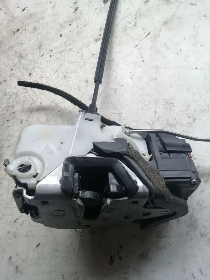 Opel Insignia A (2008 - 2017) 13577980 Замок передней двери — фото 3
