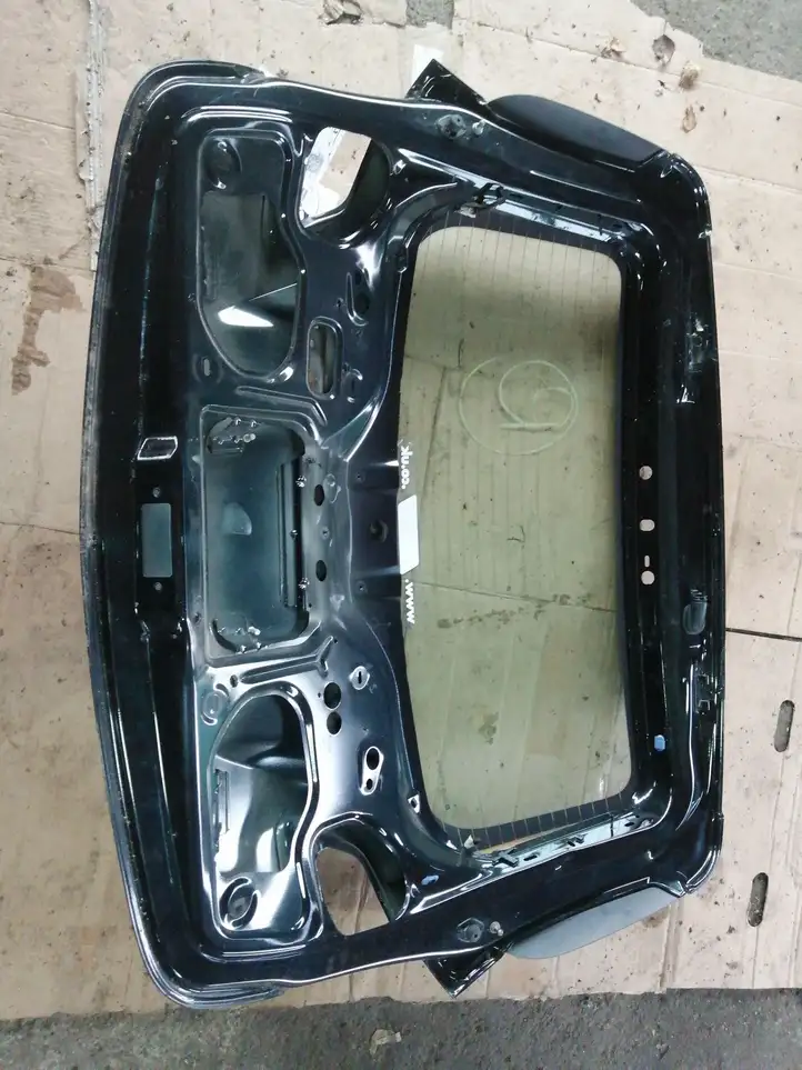 Opel Meriva B (2010 - 2014) Крышка багажника — фото 2