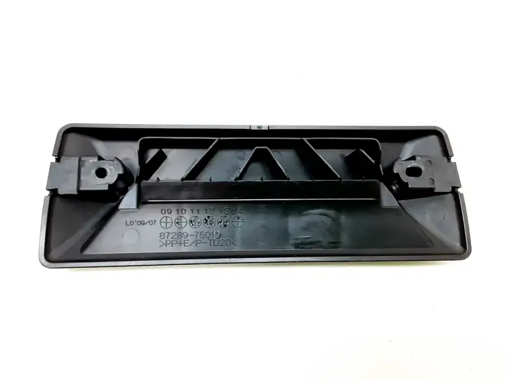 Lexus CT 200H (2013 - 2017) 8728975011 Боковой воздушный дефлектор — фото 2