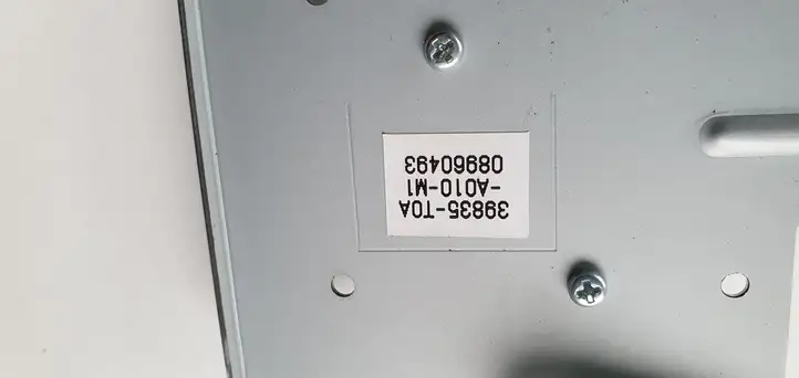 Honda CR-V (2012 - 2016) GPS антенна — фото 4