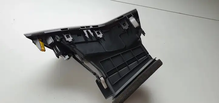 Hyundai Santa Fe (2012 - 2015) Боковой воздушный дефлектор — фото 4