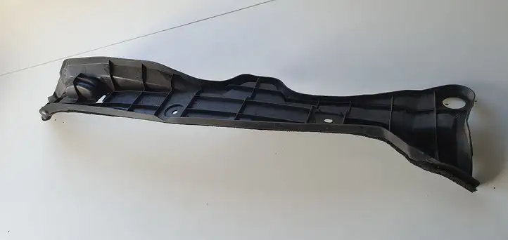 Toyota Auris E180 (2012 - 2018) Накладка крыла — фото 4