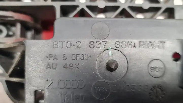Audi A4 S4 B8 8K (2007 - 2011) 8T2837886A Наружная ручка двери — фото 2