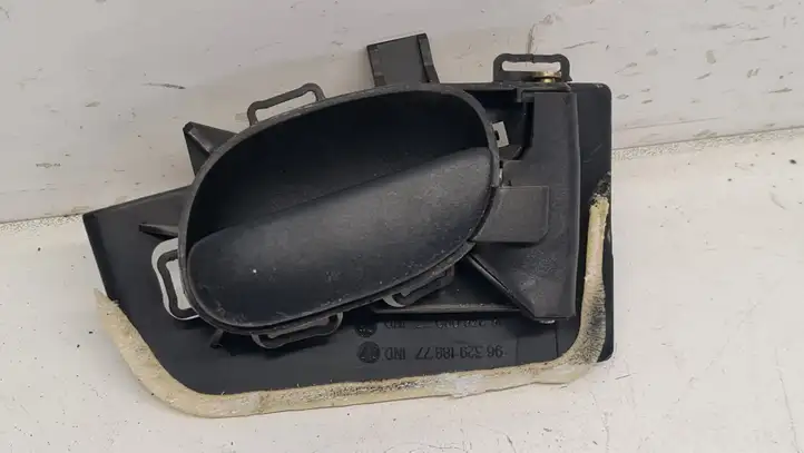 Peugeot 206 (1998 - 2012) 9632918877 Внутренняя ручка двери — фото 1