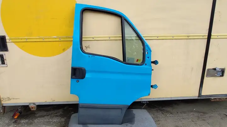 Iveco Daily Daily 35 - 40.10 (2001 - 2016) 99460120 Дверь — фото 1