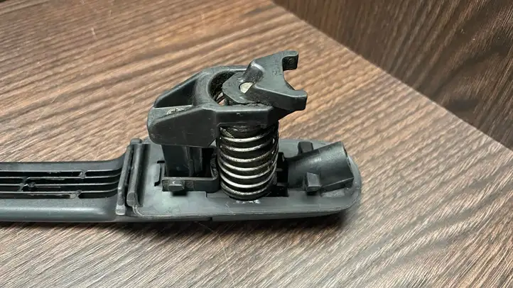 Mercedes-Benz Sprinter W901 W902 W903 W904 (1995 - 2007) 0007601359 Наружная ручка двери — фото 3