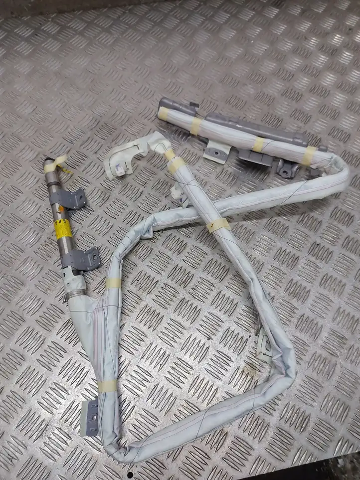 Toyota Auris 150 (2006 - 2012) Боковая подушка безопасности шторка — фото 1