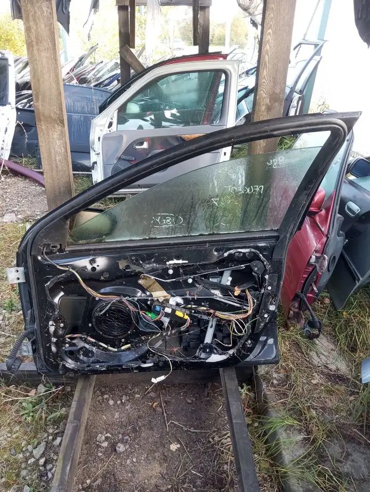 Peugeot 607 (2004 - 2010) Дверь — фото 5