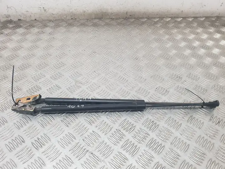 Toyota Corolla Verso E121 (2001 - 2004) 68960 Амортизатор крышки багажника — фото 1