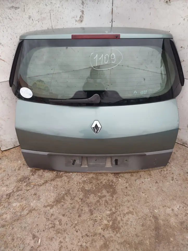 Renault Scenic II - Grand scenic II (2003 - 2006) Крышка багажника — фото 1