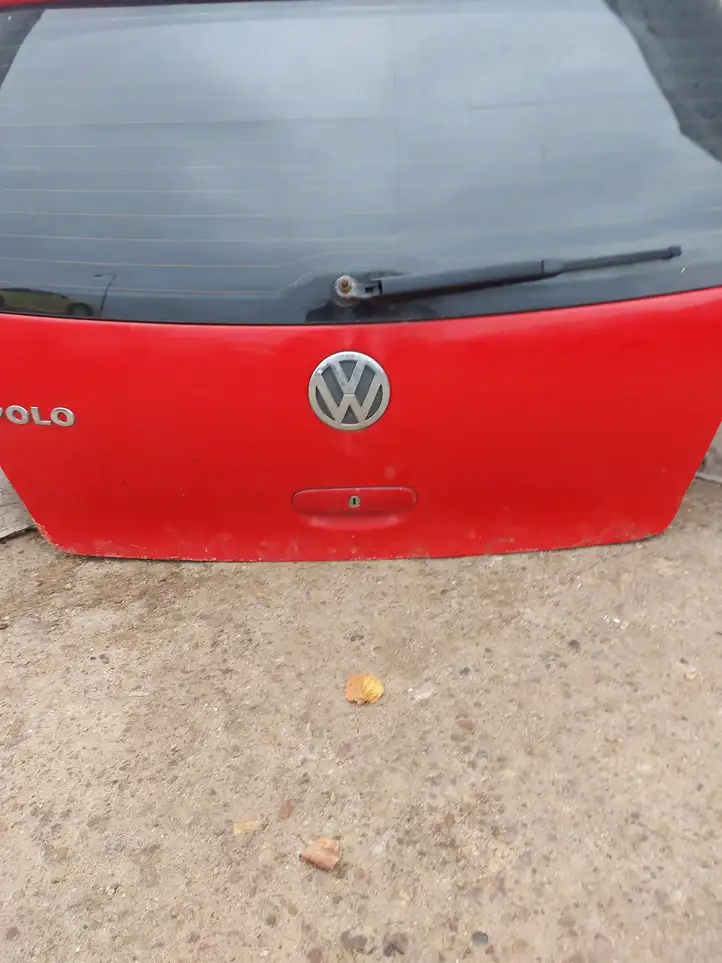 Volkswagen Polo (2001 - 2005) Крышка багажника — фото 6
