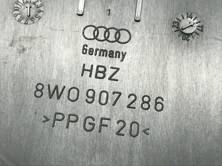 Audi A4 S4 B9 (2015 - 2019) 8W0907286 Отделка блока климат-контроля — фото 3
