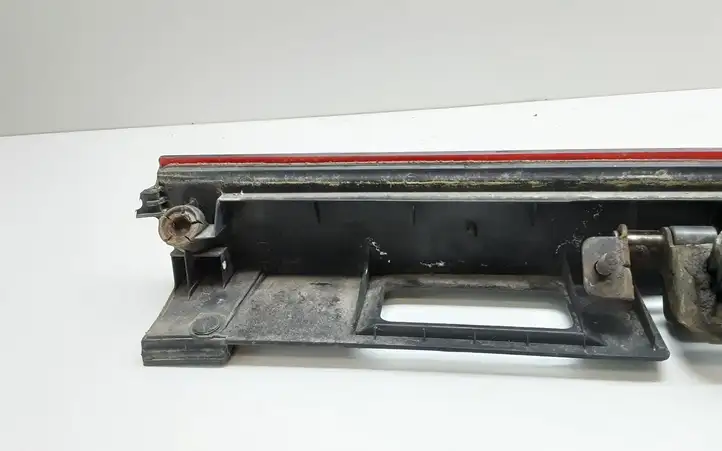 Toyota Previa (XR30, XR40) II (2000 - 2006) 42277171 Подсветка номера — фото 4