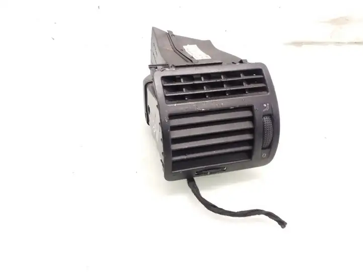Volkswagen Sharan (2000 - 2003) 7M3819703C Боковой воздушный дефлектор — фото 1