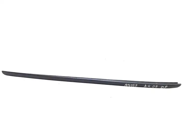 Audi A4 S4 B8 8K (2007 - 2011) 8K0854328 Накладка стоек лобового стекла — фото 1