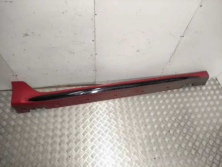 Kia Rio (2017 - 2020) Порог кузова — фото 1