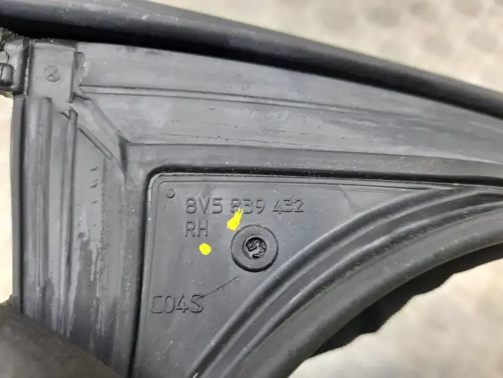 Audi A3/S3 8V (2012 - 2016) 8V5839432 Накладка стекла задней двери — фото 3