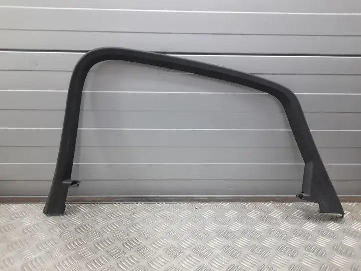 Audi A3/S3 8V (2012 - 2016)  8V5867672 Облицовка стекла задней двери