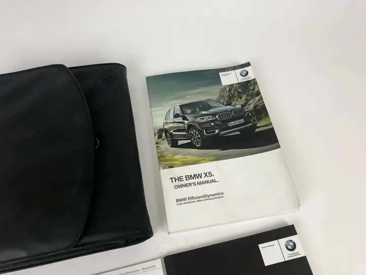 BMW X5 F15 (2013 - 2017) Сервисная книжка — фото 3