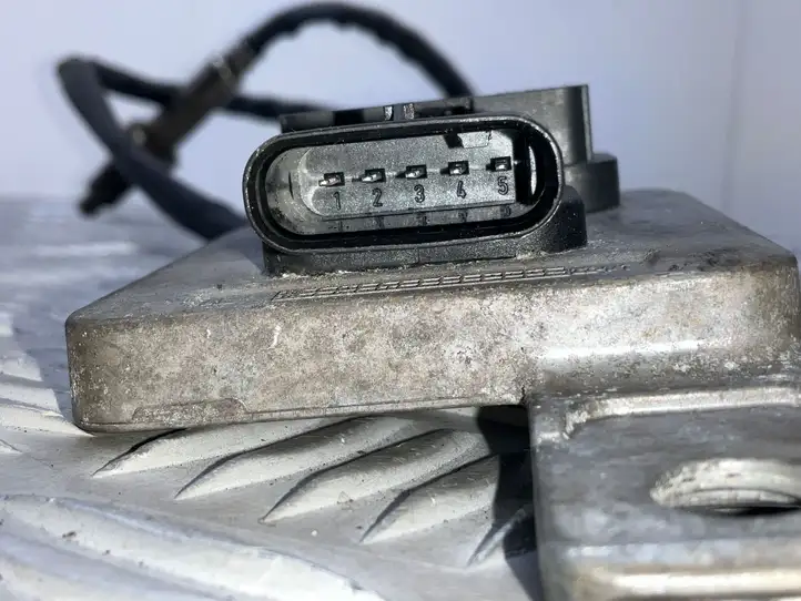 Audi A6 C7 (2011 - 2014) 8K0907807J Лямбда-зонд — фото 2