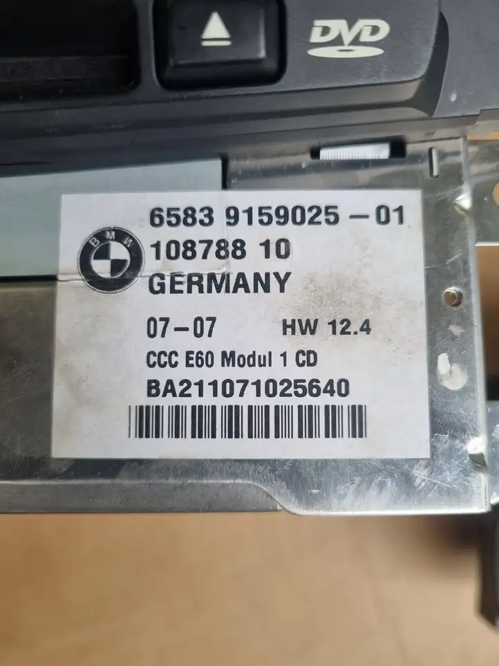 BMW 5 E60 E61 9159025 Магнитола / мультимедийная система — фото 5
