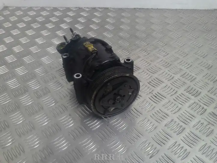 Citroen C5 (2004 - 2008) 9648238480 Компрессор (насос) кондиционера воздуха — фото 1