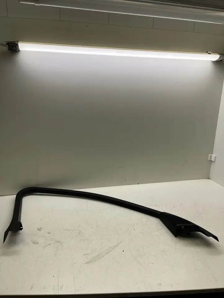 Audi A4 S4 B8 8K (2011 - 2015) Накладка стоек лобового стекла — фото 1