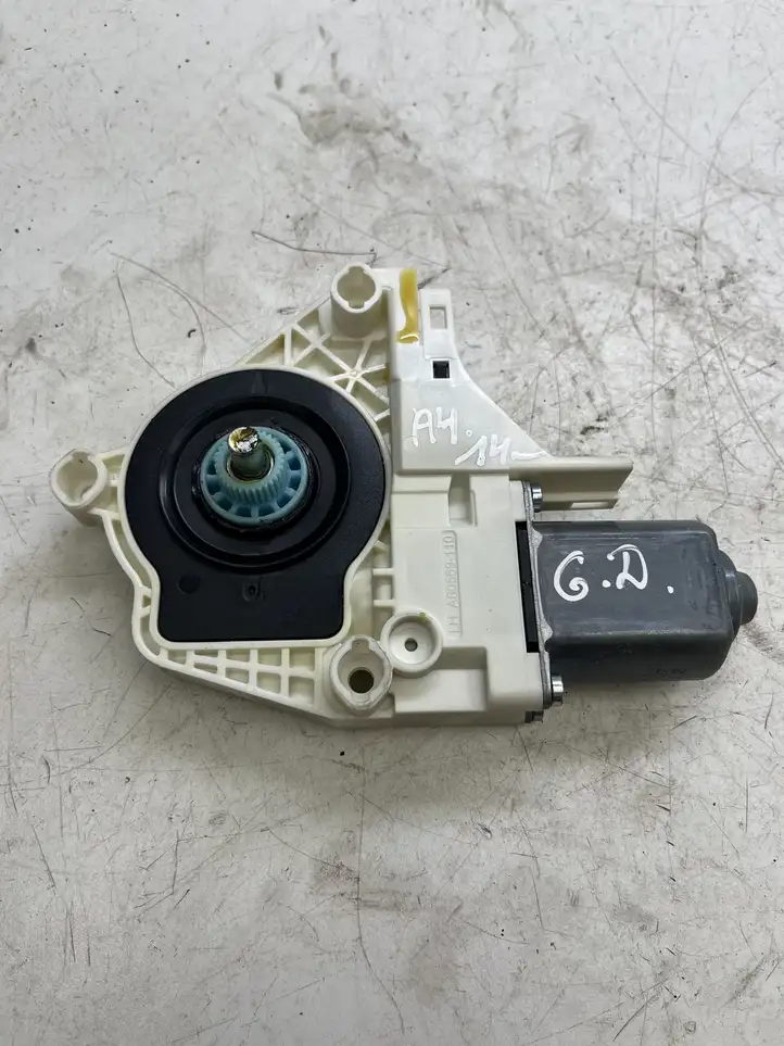 Audi A4 S4 B8 8K (2011 - 2015) 8K0959812A Стеклоподъемник задней двери — фото 1