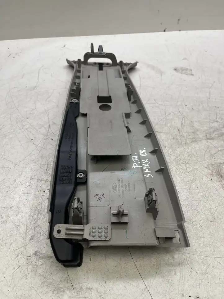 Ford S-MAX (2006 - 2010) 6M21R24582AKW Верхняя обшивка стойки B — фото 3