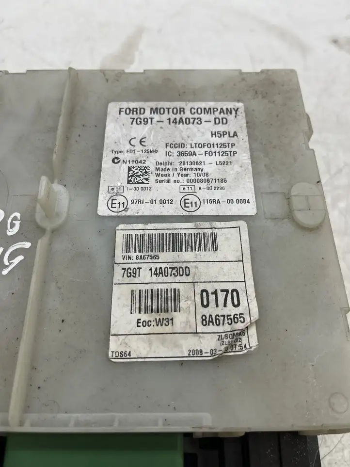 Ford S-MAX (2006 - 2010) 7G9T14A073DD Блок предохранителей — фото 4