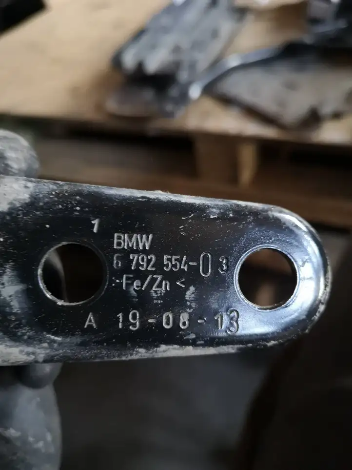 BMW 3 F30 F35 F31 (2012 - 2018) 6792554 Другая часть кузова — фото 5