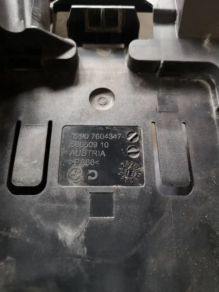 BMW 3 F30 F35 F31 (2012 - 2018) 7604347 Другая часть кузова — фото 5