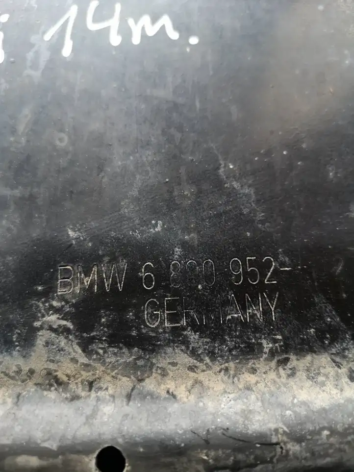 BMW 3 F30 F35 F31 (2012 - 2018) 686095203 Защита двигателя — фото 5