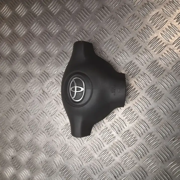 Toyota Yaris (2003 - 2005) 451300W080 Подушка безопасности руля — фото 1
