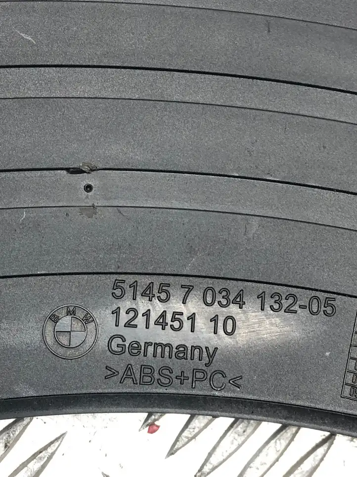 BMW 5 E60 E61 (2004 - 2010) 7034132 Передний подстаканник — фото 6