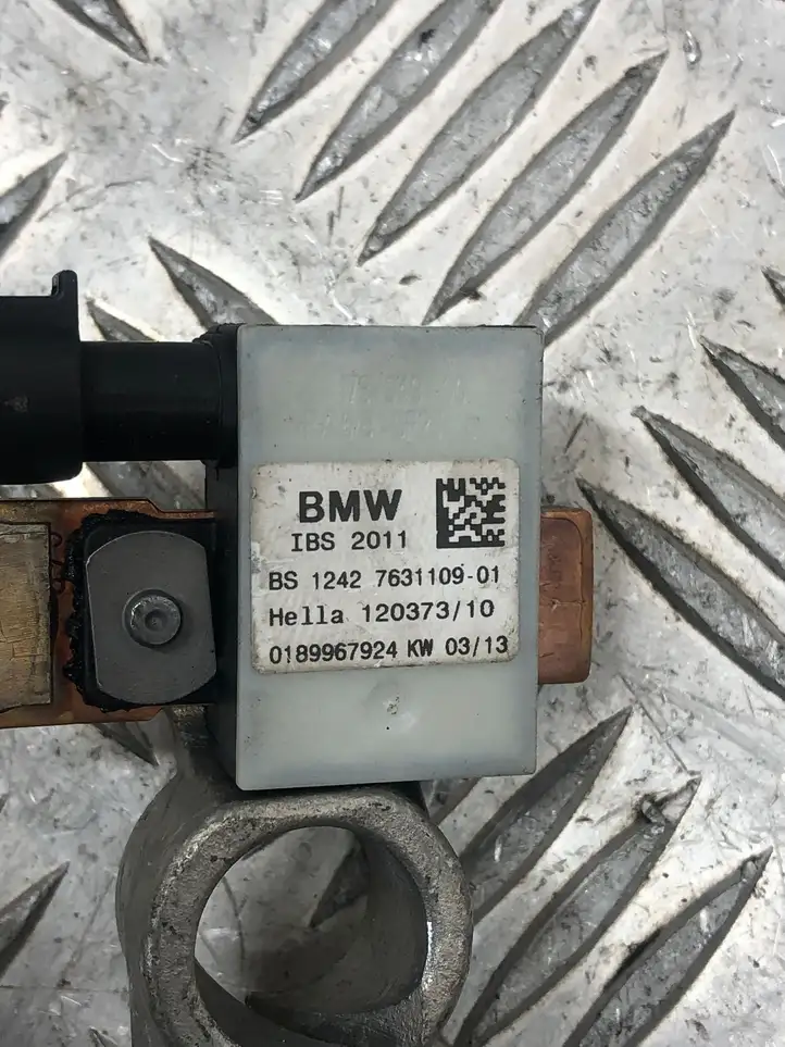 BMW 3 F30 F35 F31 (2012 - 2018) 7631109 Минусовой провод аккумулятора — фото 4