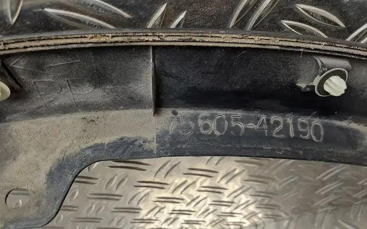 Toyota RAV 4 (XA40) (2012 - 2018) 7560542190 Задняя колесная арка — фото 6
