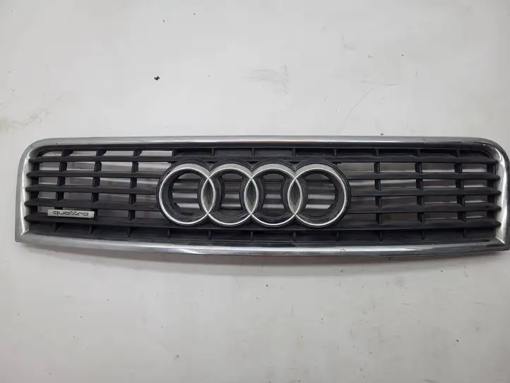 Audi A4 S4 B6 8E 8H (2000 - 2006) 8E0853651F Передняя решетка — фото 1