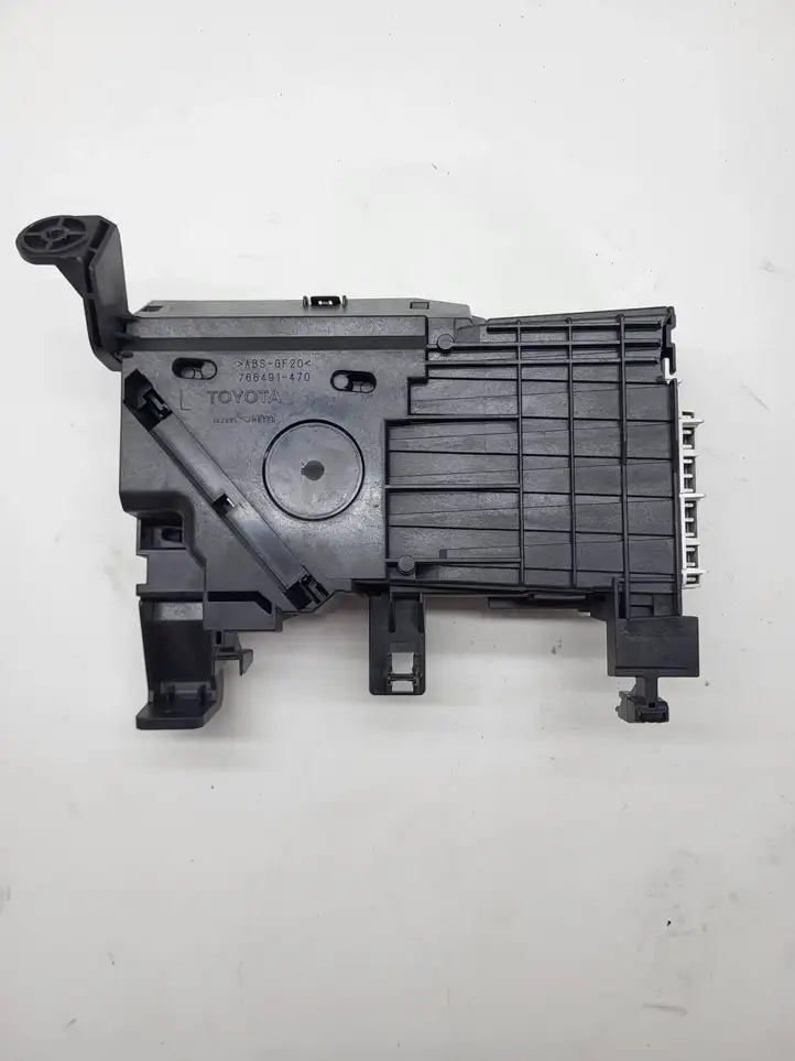 Toyota Prius+ (ZVW40) (2011 - 2018) 766491470 Выдвижной дисплей — фото 3