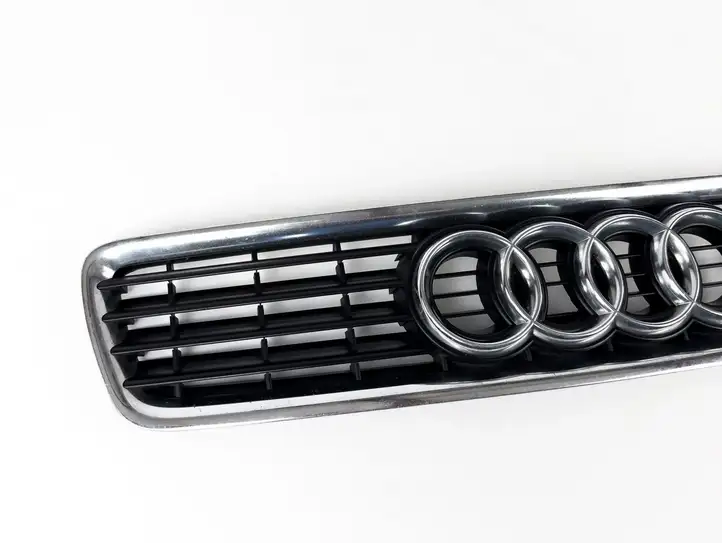 Audi A4 S4 B5 8D (1999 - 2001) 8d0853651r Передняя решетка — фото 2