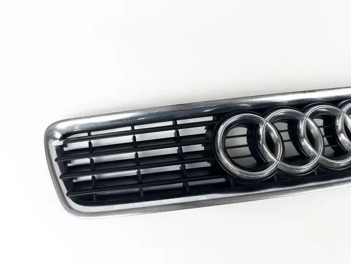 Audi A4 S4 B5 8D (1999 - 2001) 8d0853651r Передняя решетка — фото 3